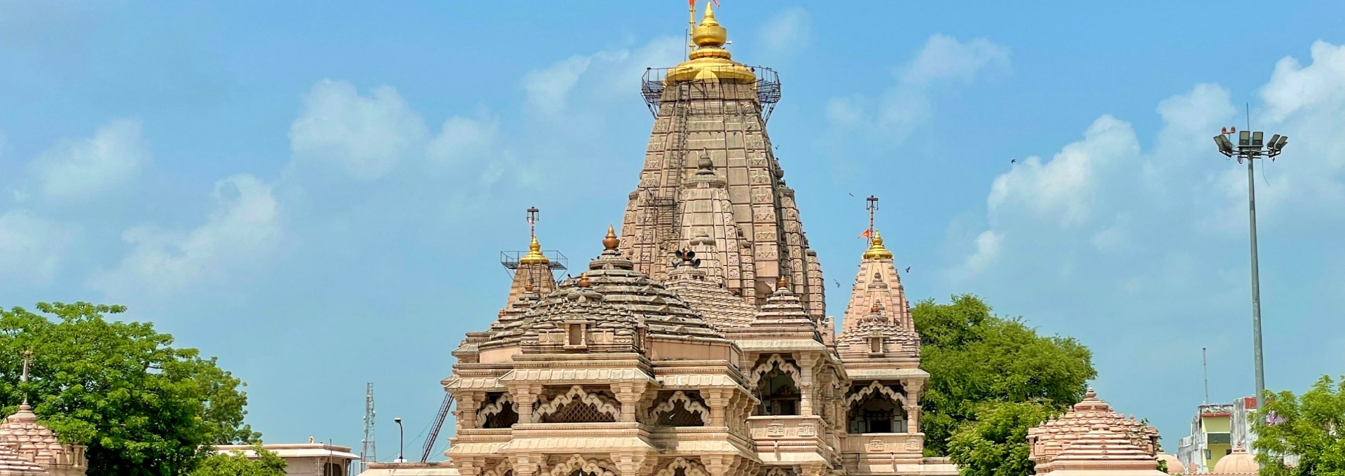 Sanwariya Seth Temple and Chittorgarh Fort Tour