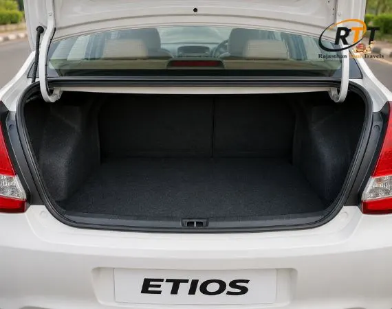 toyota-etios-cab-luggage-space